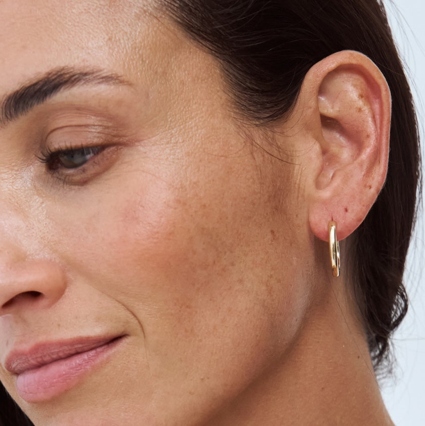 Form Huggies – 9k solid gold huggie earrings, Autore Moda