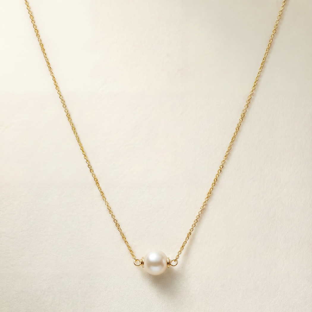 Olivia Necklace in gold – South Sea pearl necklace, Autore Moda