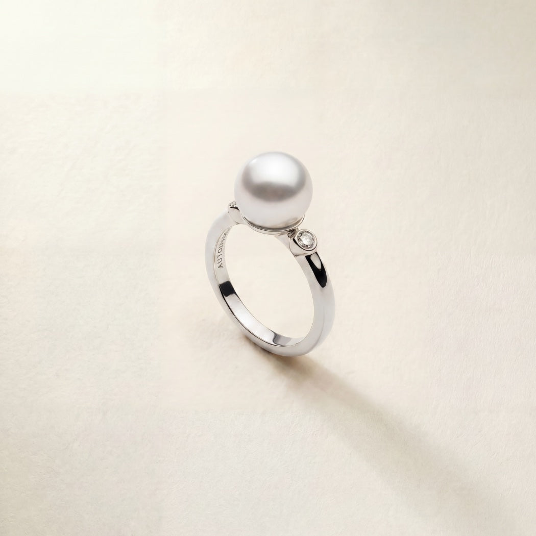 9k Solid Gold Allegra Ring – South Sea pearl and white diamond ring, Autore Moda