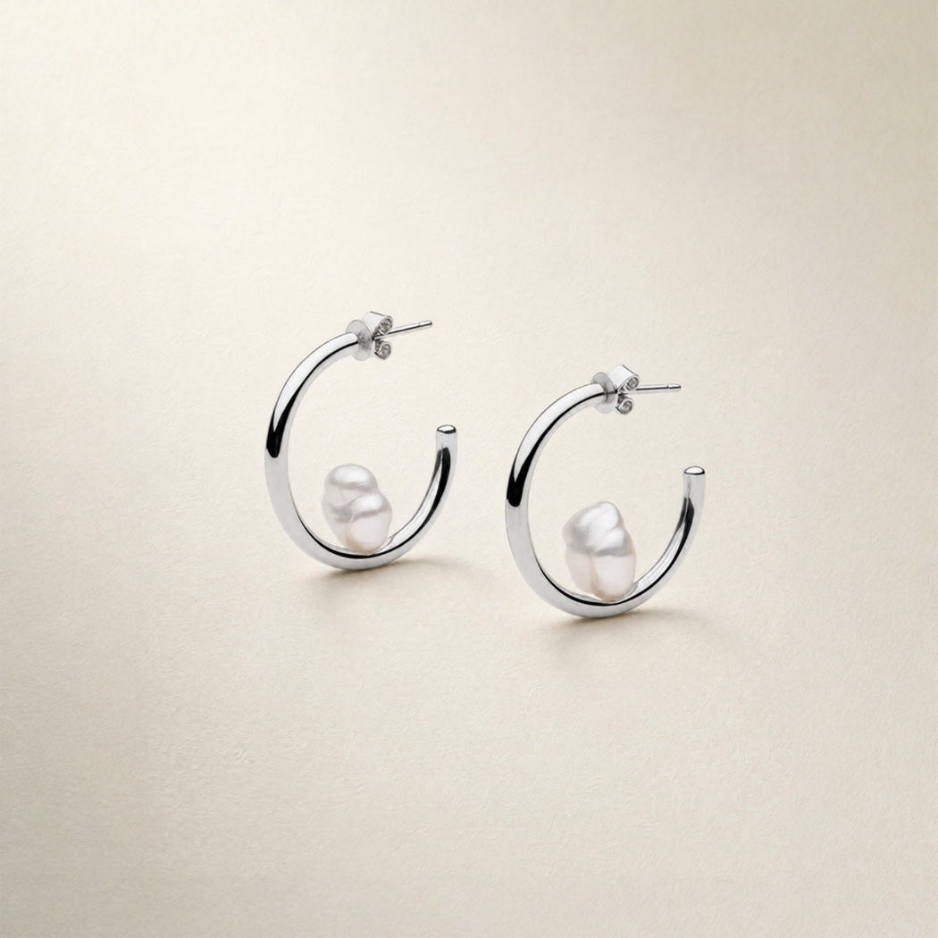 Camille Hoops – Keshi South Sea pearl hoop earrings, Autore Moda