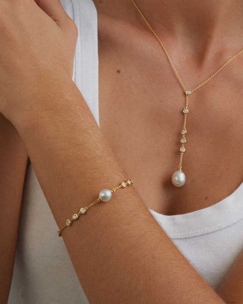 Portia Bracelet — 18k gold vermeil fine chain bracelet with 8-9mm South Sea pearls and bezel-cut diamonds, AUTORE MODA
