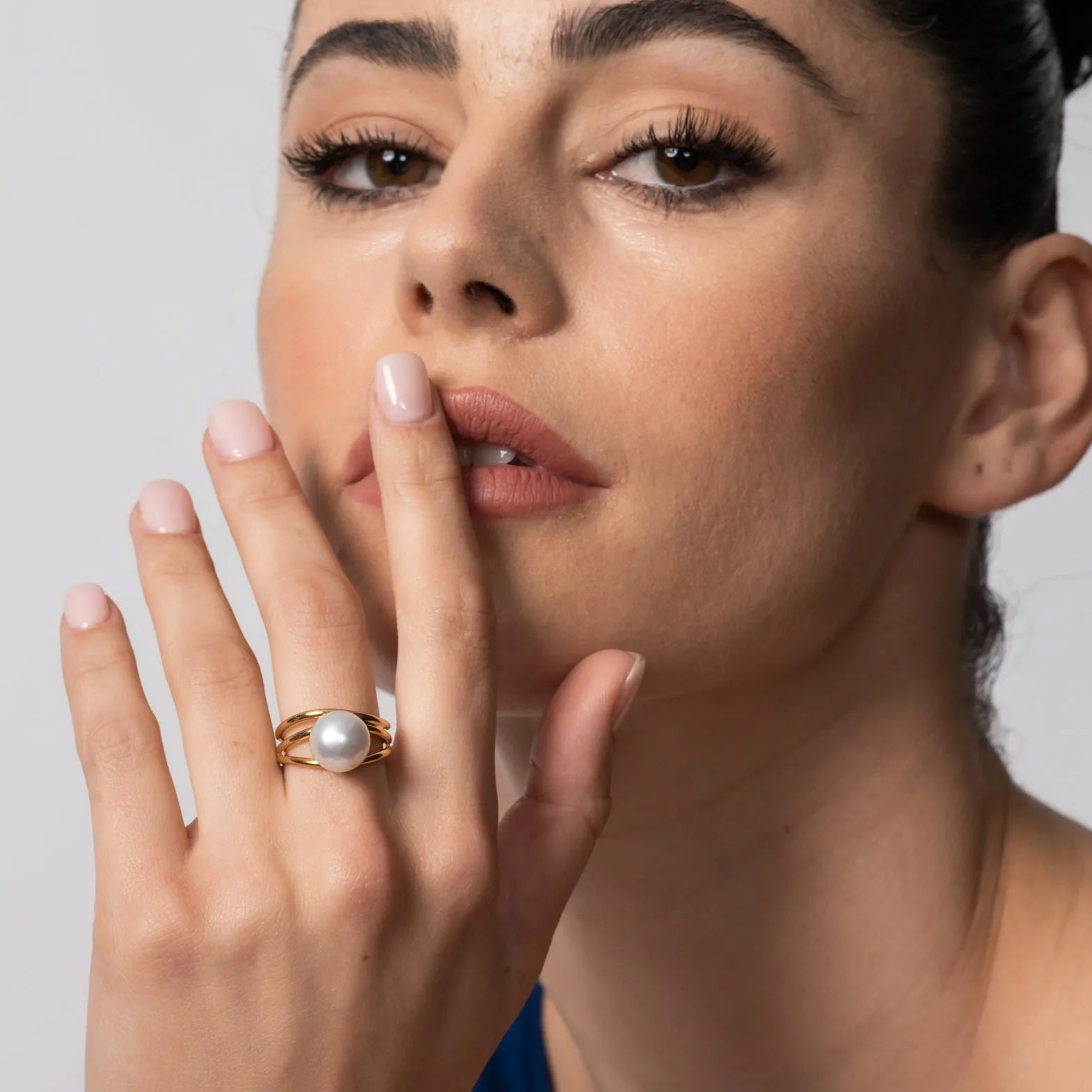 Zanna Ring – South Sea pearl ring, Autore Moda