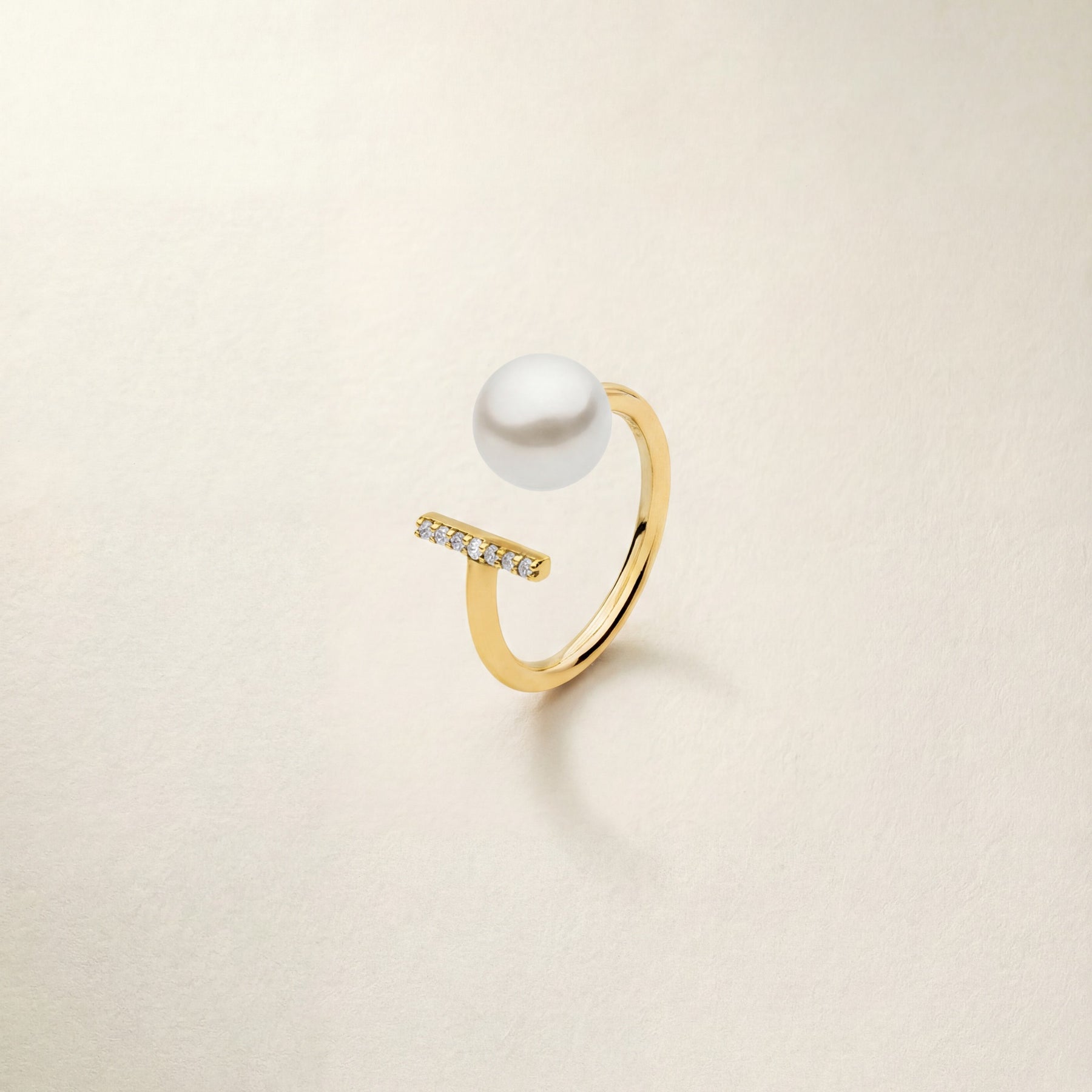 Ava Ring