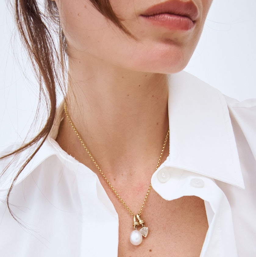 11mm South Sea Pearl Charm worn on belcher chain – 9k gold, Autore Moda