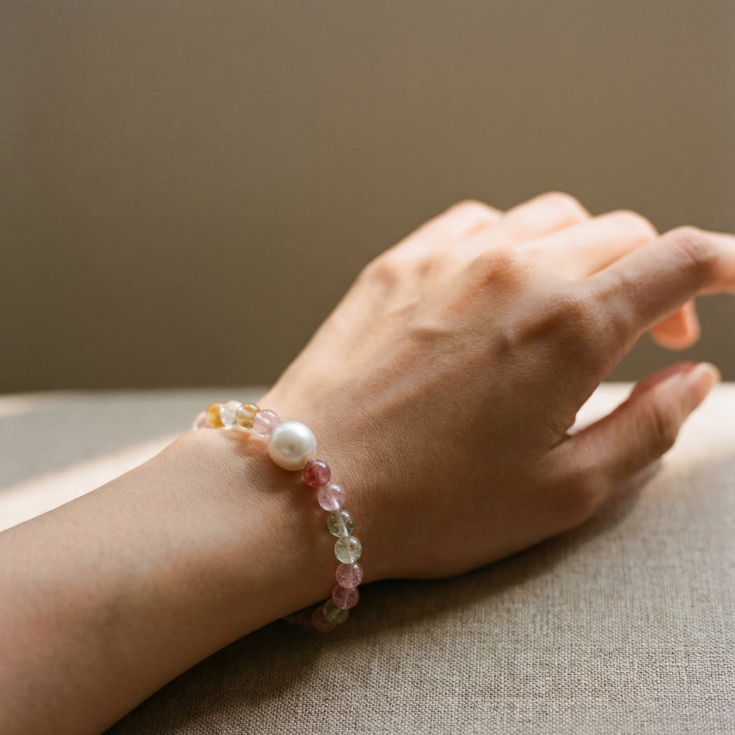 Watermelon Quartz & Pearl Bead Bracelet – South Sea pearl and quartz bead bracelet, Autore Moda