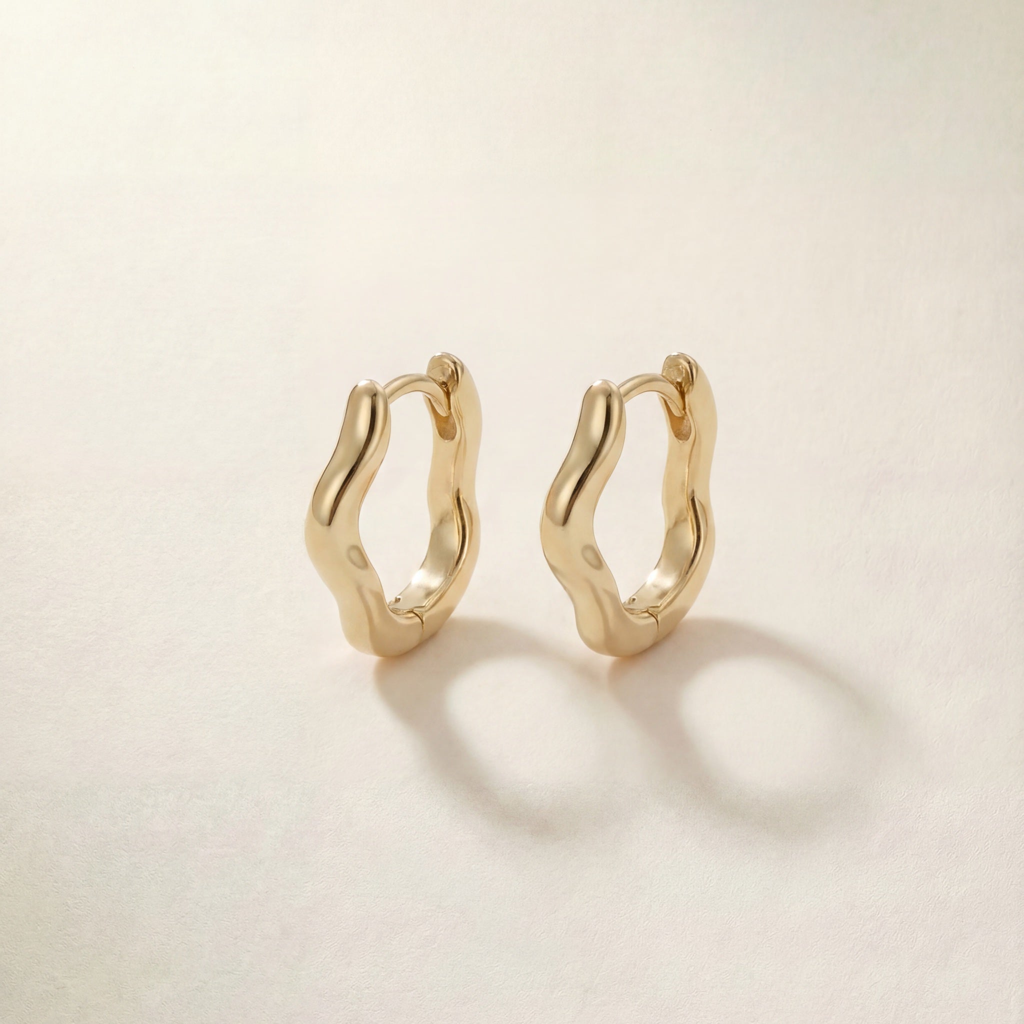 Form Wave Huggies – 9k solid gold huggie earrings, Autore Moda