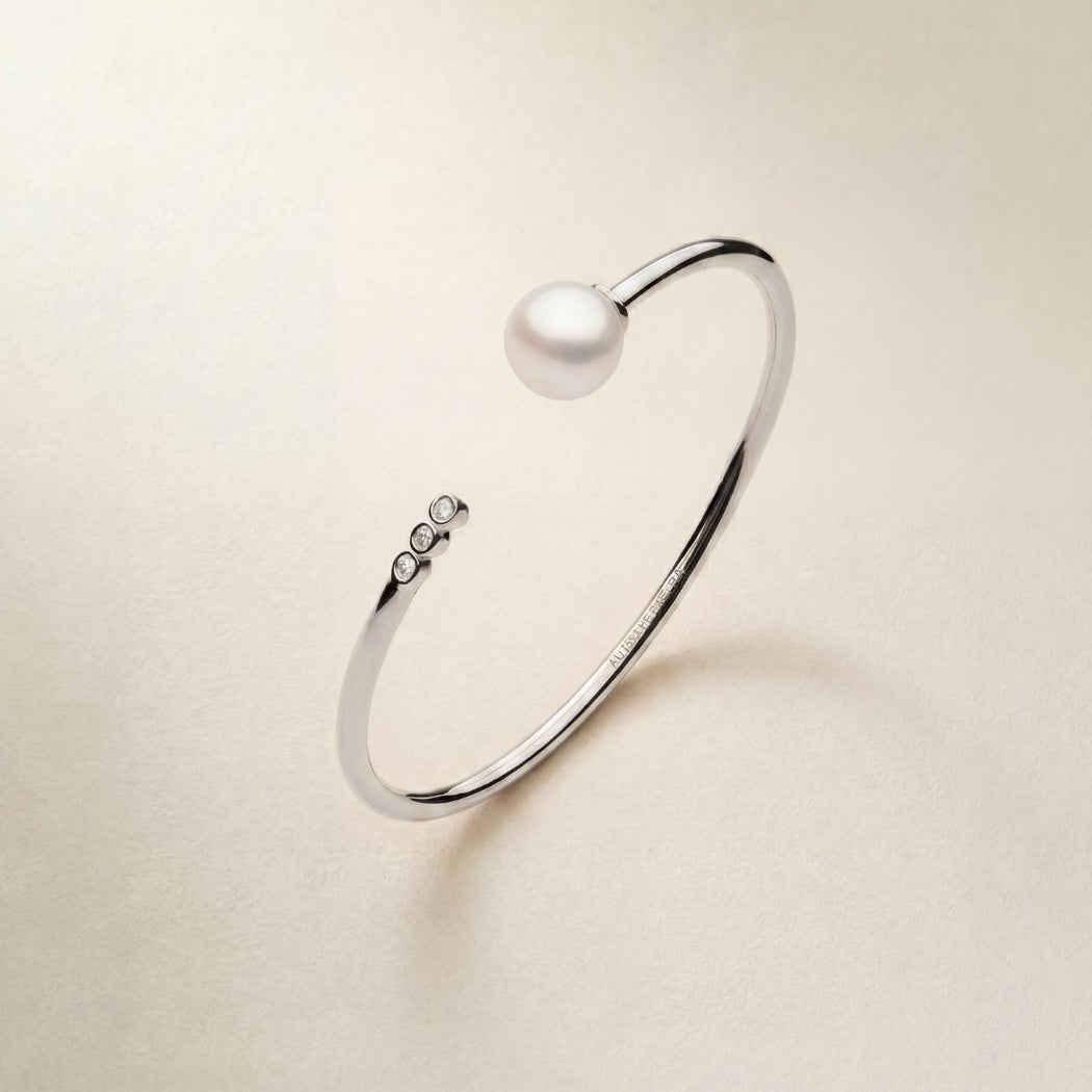 Am Bangle – South Sea pearl bangle, Autore Moda