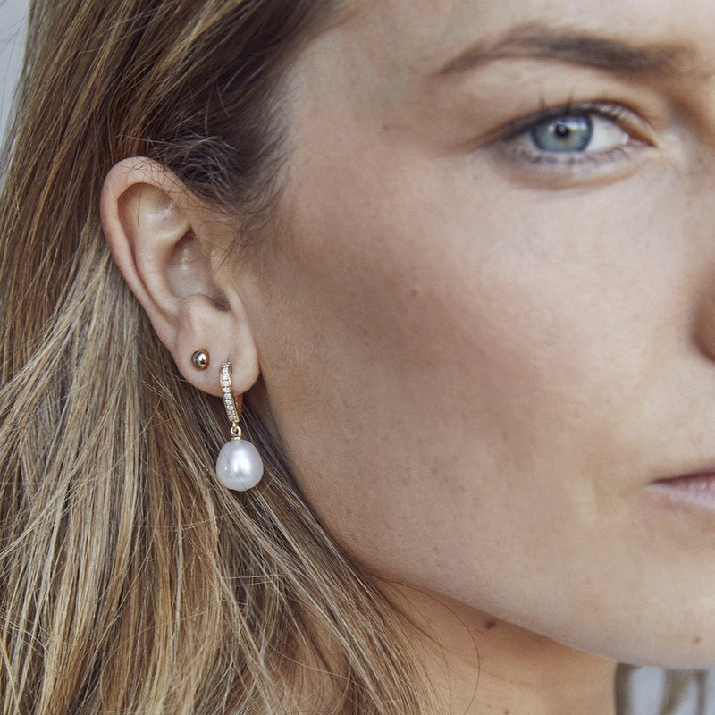 Mia Hebib's Playful Mobious Earrings | Modern Art Jewelry